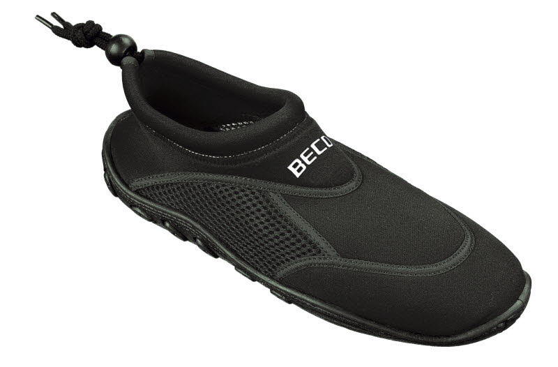 Surf- und Badeschuhe, schwarz,schwarz