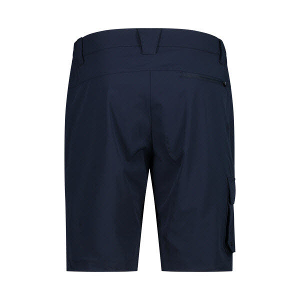 MAN BERMUDA